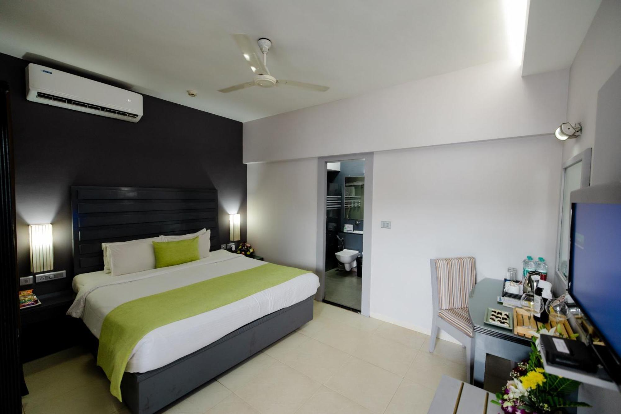 Regenta Baywatch Resort, Goa Benaulim Luaran gambar